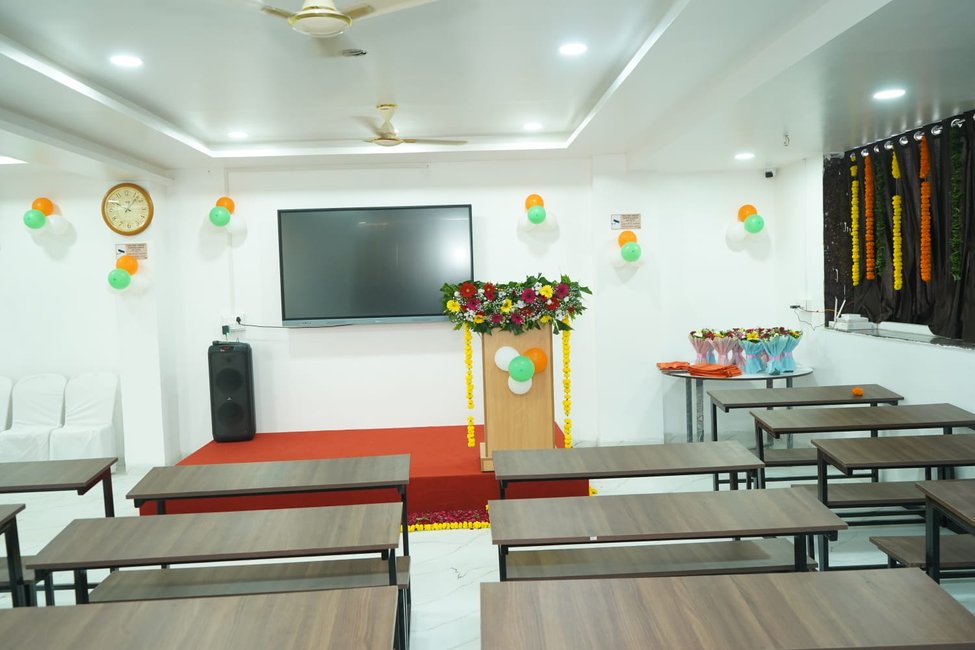Interactive teaching session at Mission Officers